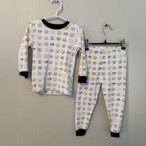 Noomie Smiley Face Kids Pajamas